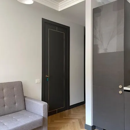 Appartamento Newly Renovated In The Center Vilnius